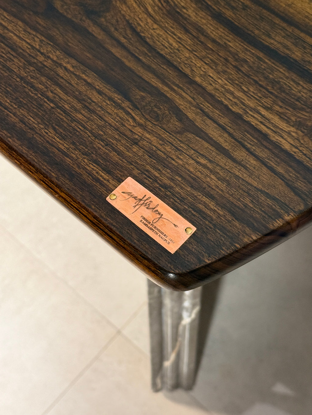 HA REVERSO DINING SET