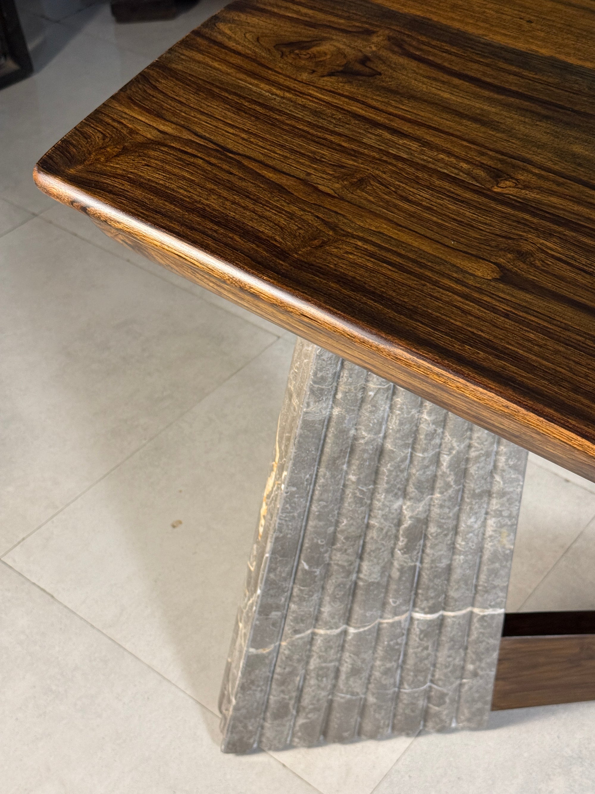 HA REVERSO DINING SET
