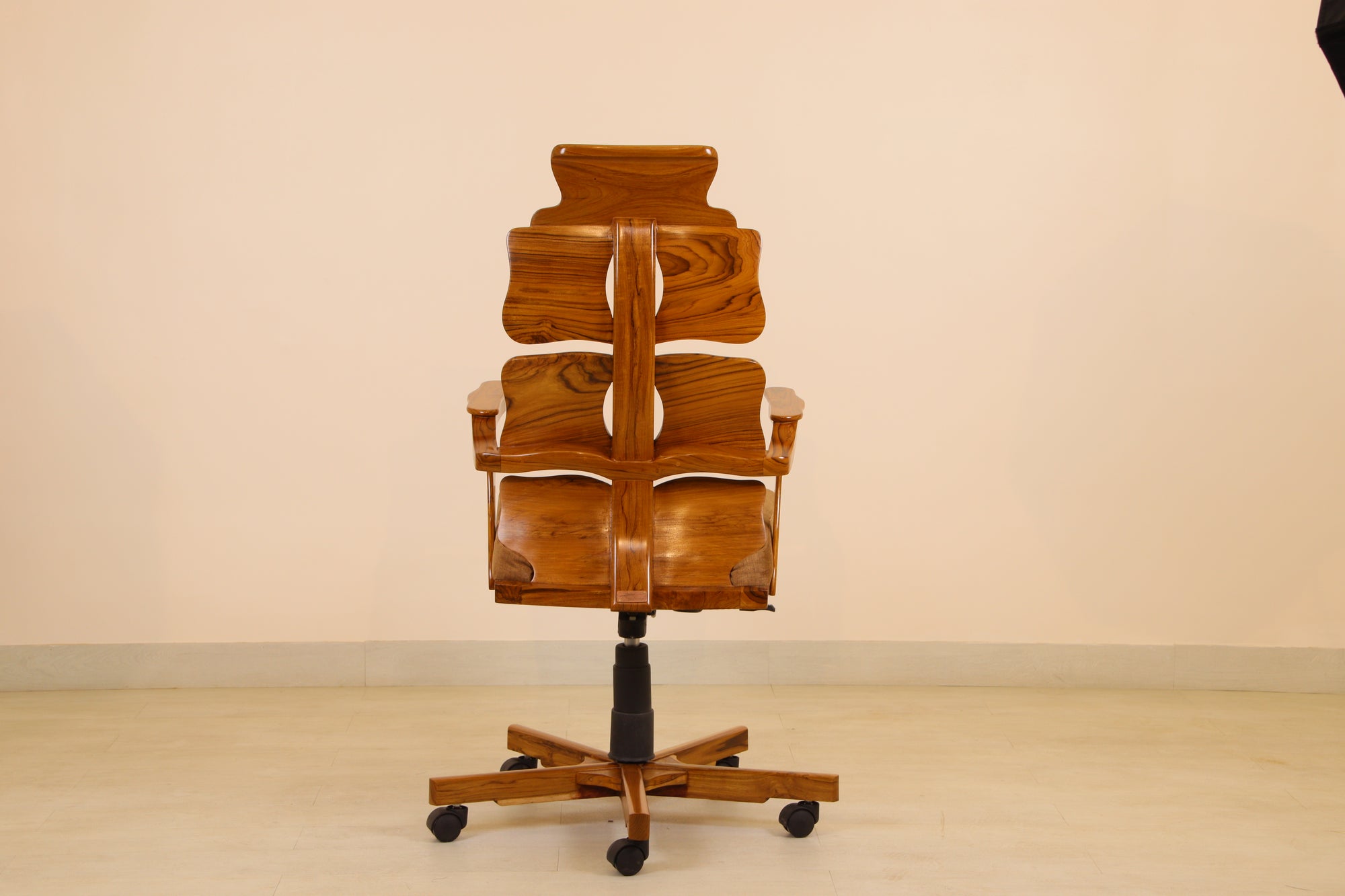 Back bone executive boss chair 2