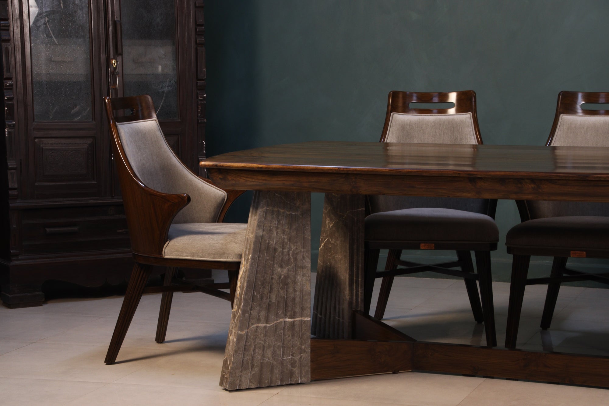 HA REVERSO DINING SET